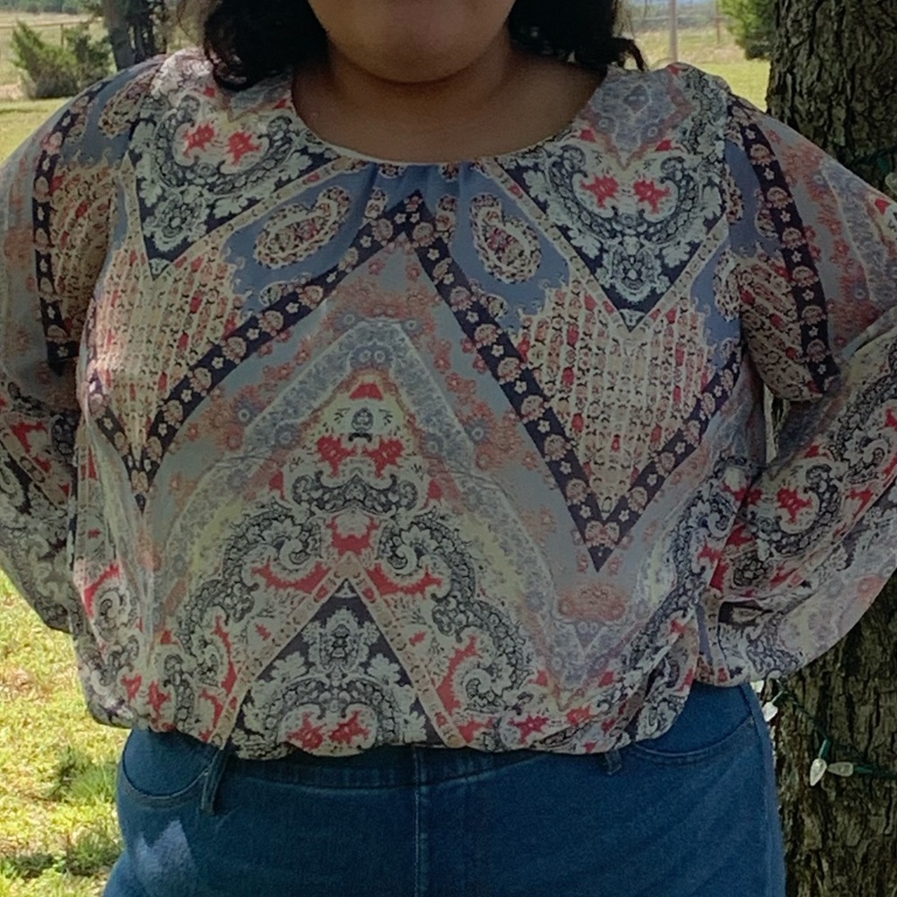 Blouse - Picture 2 of 7